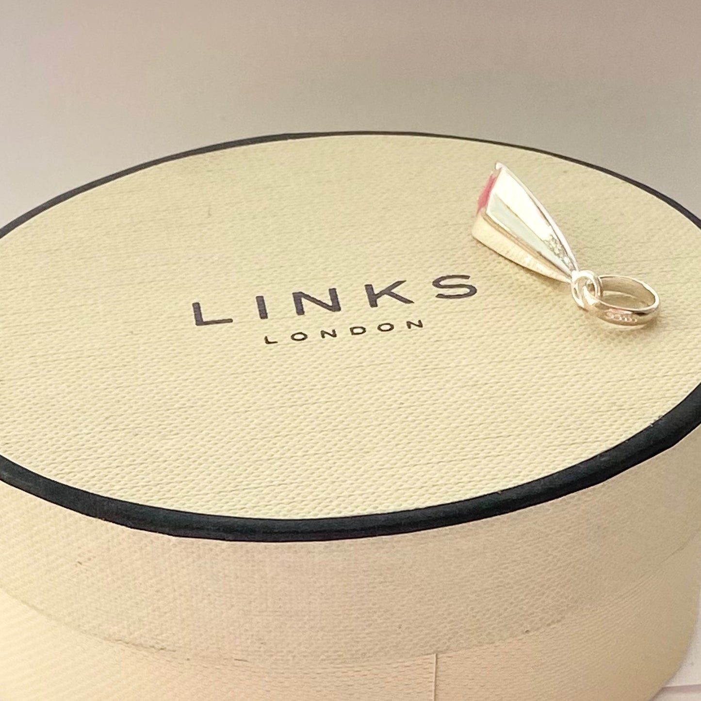 Links of London 925 Shooting Star with Red Enamel Charm