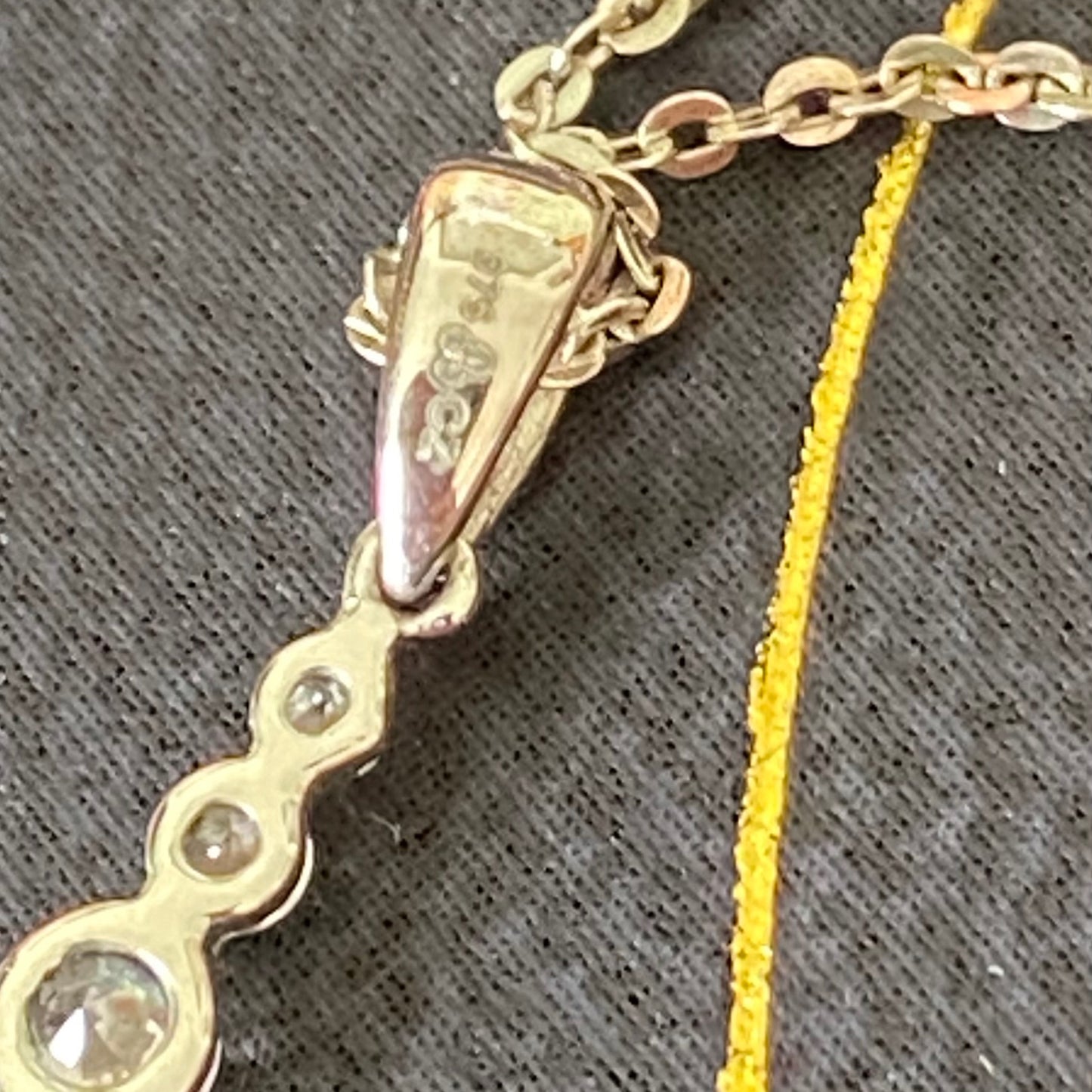 9ct Gold (375) and CZ stones Pendent on a 925 Sterling Silver (925) Necklace
