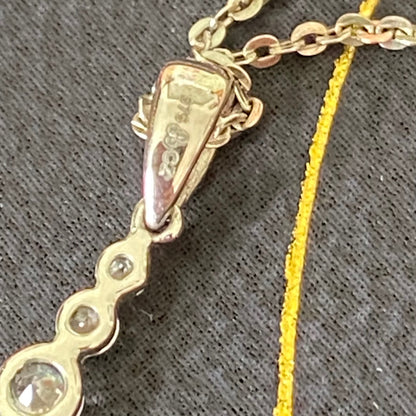 9ct Gold (375) and CZ stones Pendent on a 925 Sterling Silver (925) Necklace