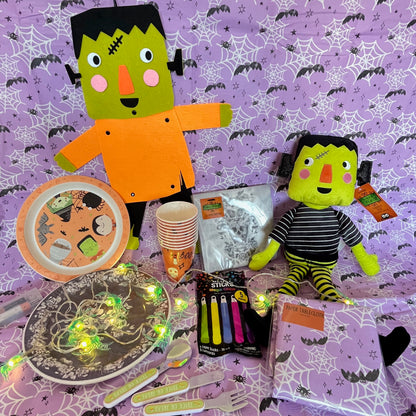 Thrillers and Fillers Halloween 2030 Party box