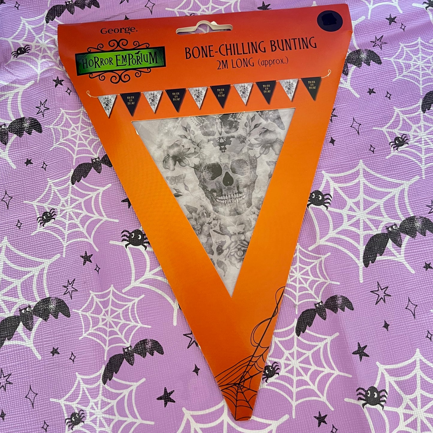 Halloween Party Bundle. Decorate your bucket, Bone Chilling Bunting, 4 Shaped Ghost Lights