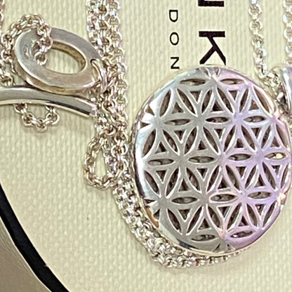 Links of London Maze Pendant Necklace with T Bar Clasp