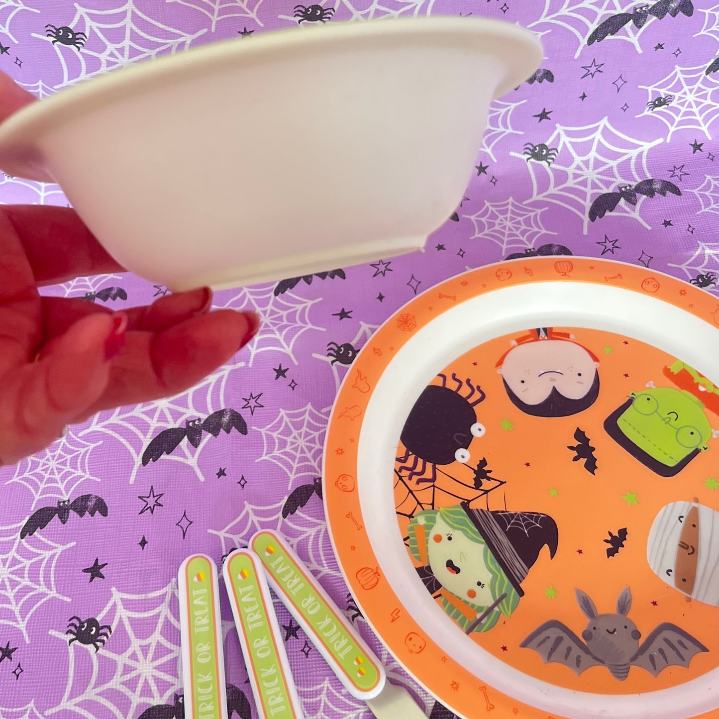Halloween Party Pack.  Plate, Bowl and cutlery