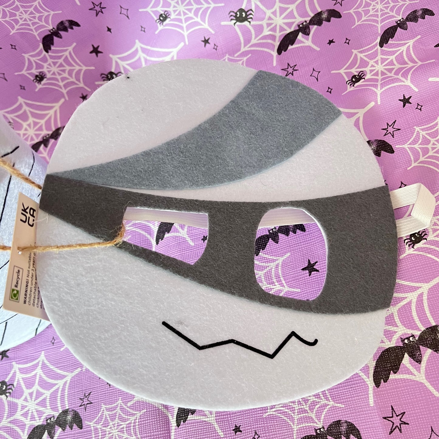 Trick or Treat Mummy Bucket and Mask made from Felt