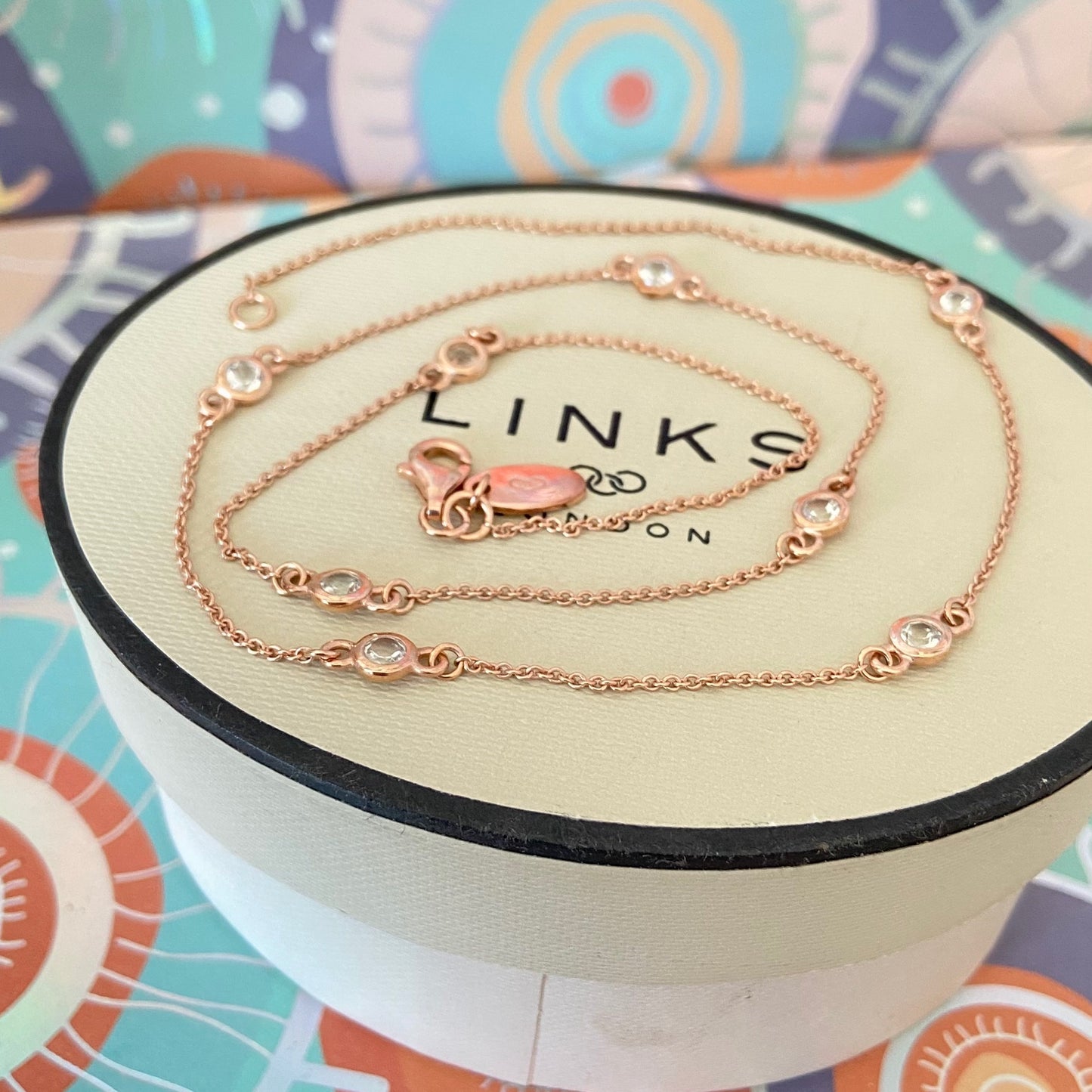 Links of London 18kt Gold Vermeil necklace with Clear Topaz round stones