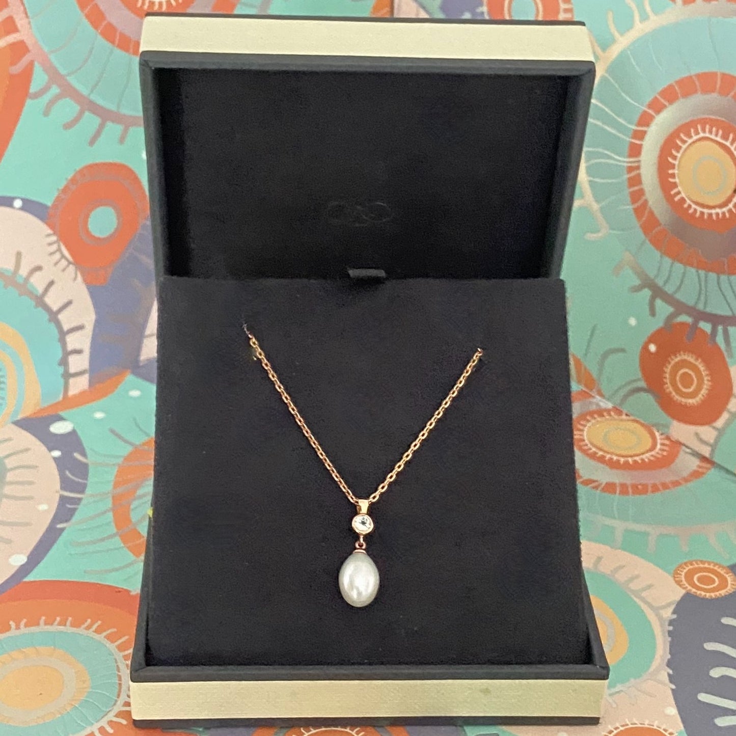 18ct Gold Vermeil  Cultured Pearl and Topaz Necklace crafted in Sterling Silver by the Iconic Links of London