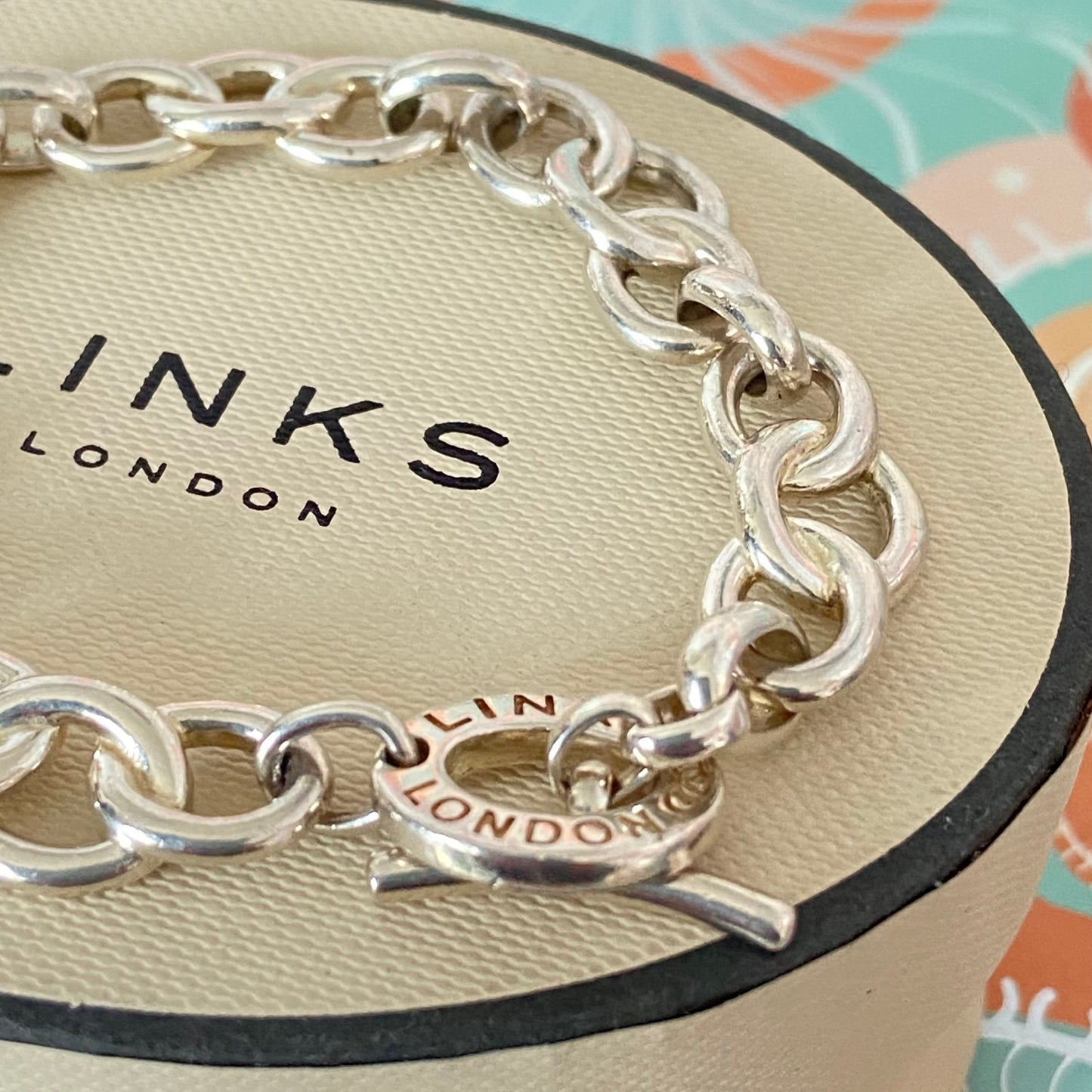 Sterling Silver Signature Bracelet Links of London with a Red and Silver hearts 21cm 33g