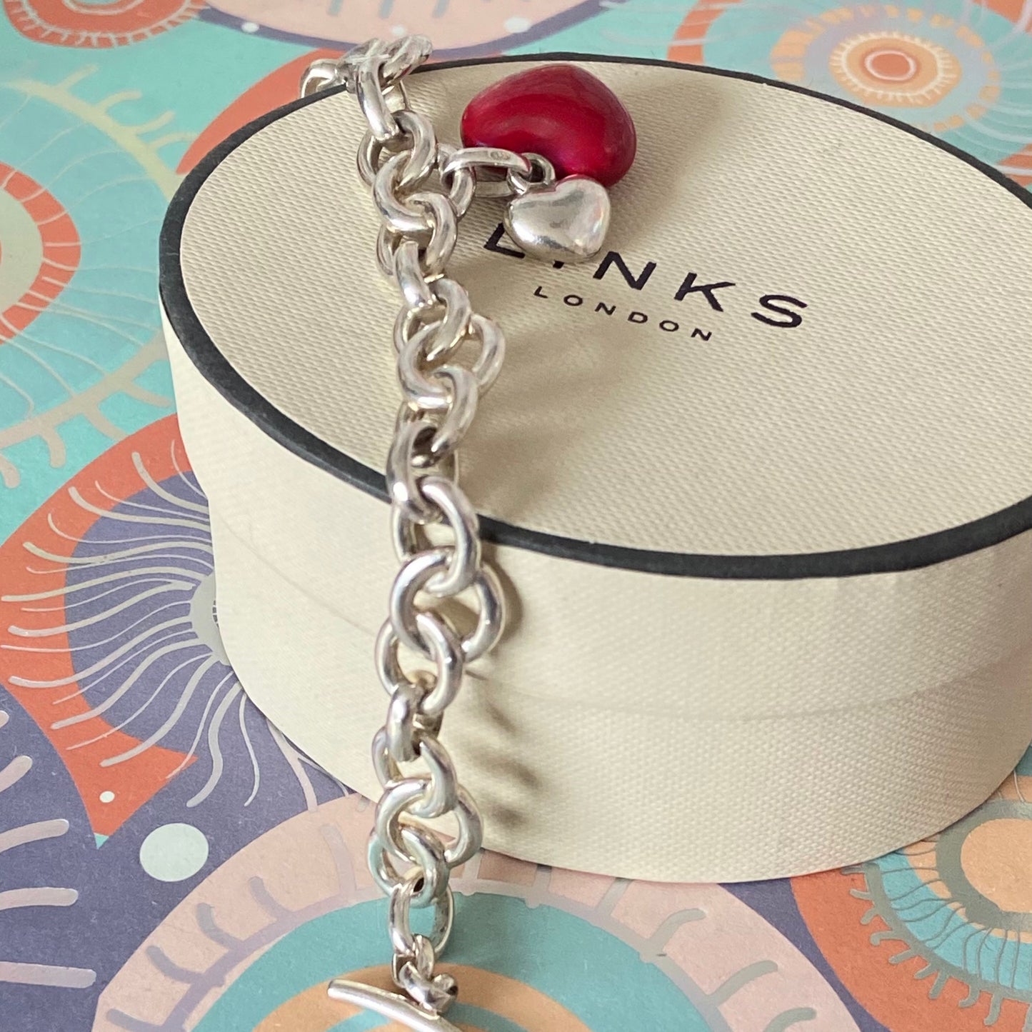 Sterling Silver Signature Bracelet Links of London with a Red and Silver hearts 21cm 33g