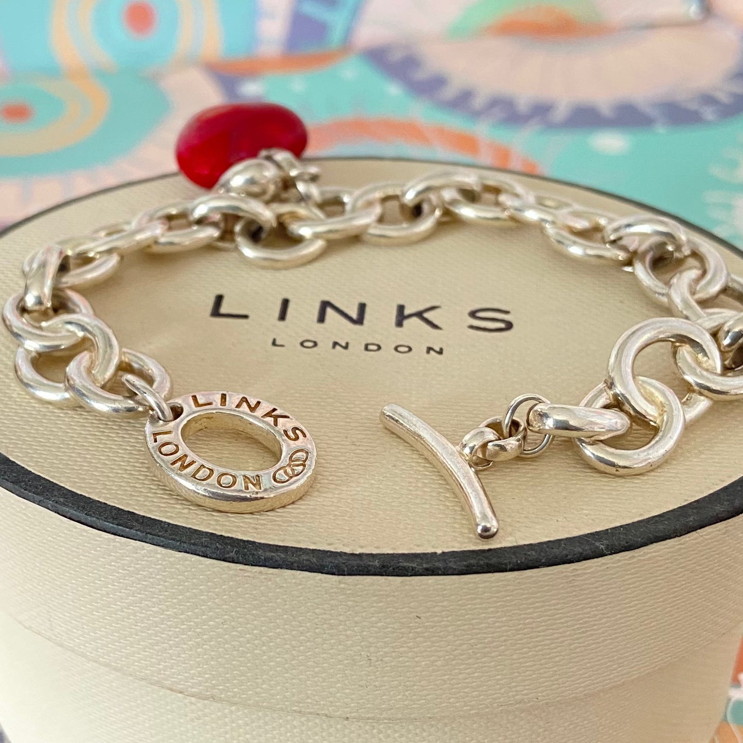 Sterling Silver Signature Bracelet Links of London with a Red and Silver hearts 21cm 33g