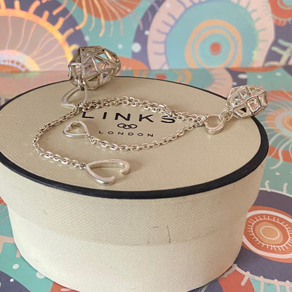 Links of London Flutter and Wow Sterling Silver Bracelet with heart shape clasp.  New!