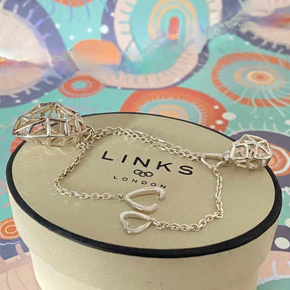 Links of London Flutter and Wow Sterling Silver Bracelet with heart shape clasp.  New!