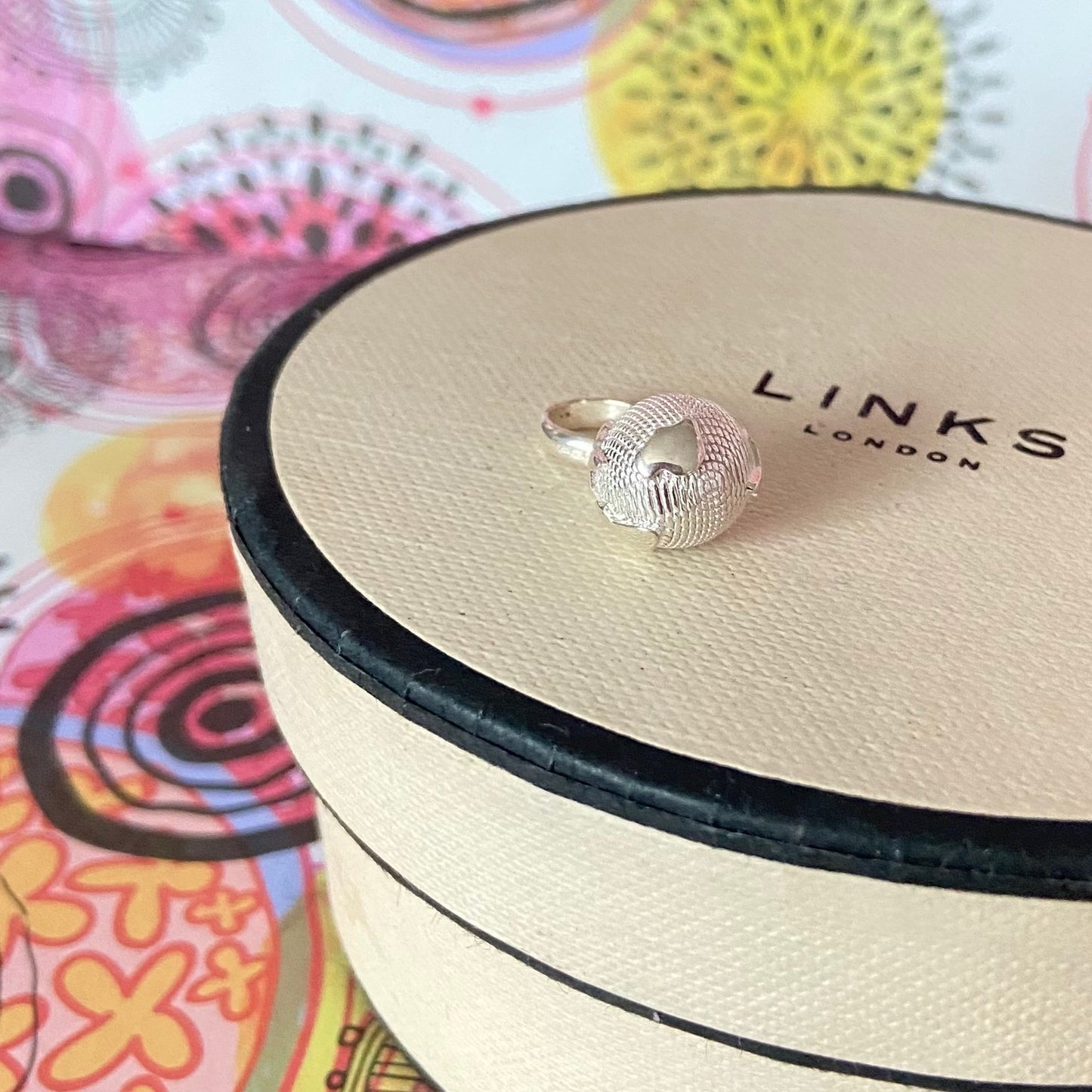 Links of London World Globe Charm - Perfect condition