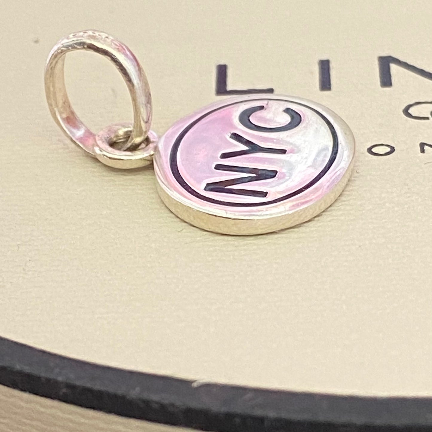 Links of London NYC  (New York City) Charm New!