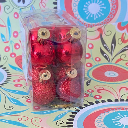 8 Heart Festive Holiday Baubles Ornaments, for Christmas, Valentine