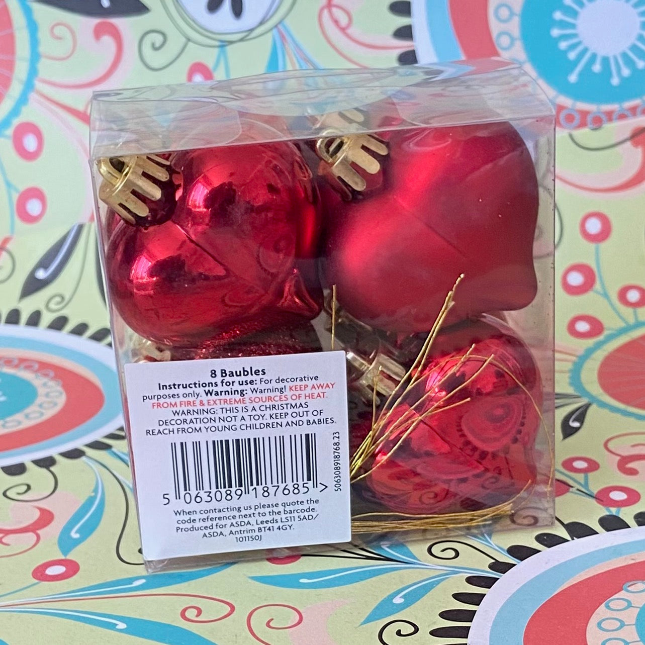 8 Heart Festive Holiday Baubles Ornaments, for Christmas, Valentine