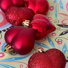 Load image into Gallery viewer, 8 Heart Festive Holiday Baubles Ornaments, for Christmas, Valentine
