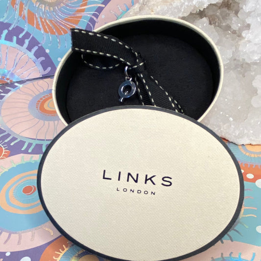 Links of London Sterling Silver Letter Q Charm New!