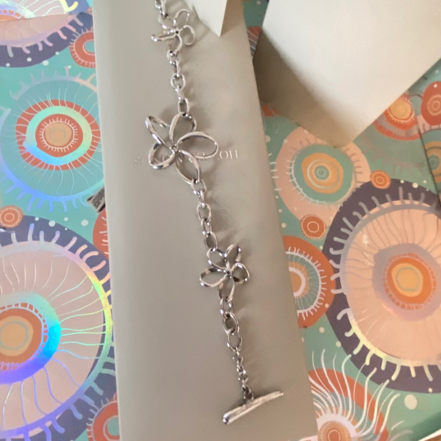 Vintage Hot Diamonds Sterling Silver and Diamond Paradise Open Petal Bracelet