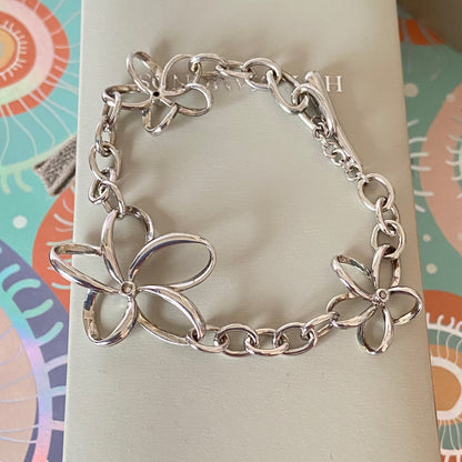 Vintage Hot Diamonds Sterling Silver and Diamond Paradise Open Petal Bracelet