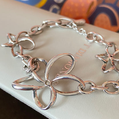 Vintage Hot Diamonds Sterling Silver and Diamond Paradise Open Petal Bracelet