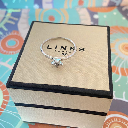 Links of London Essentials Star Crystal Ring Size P