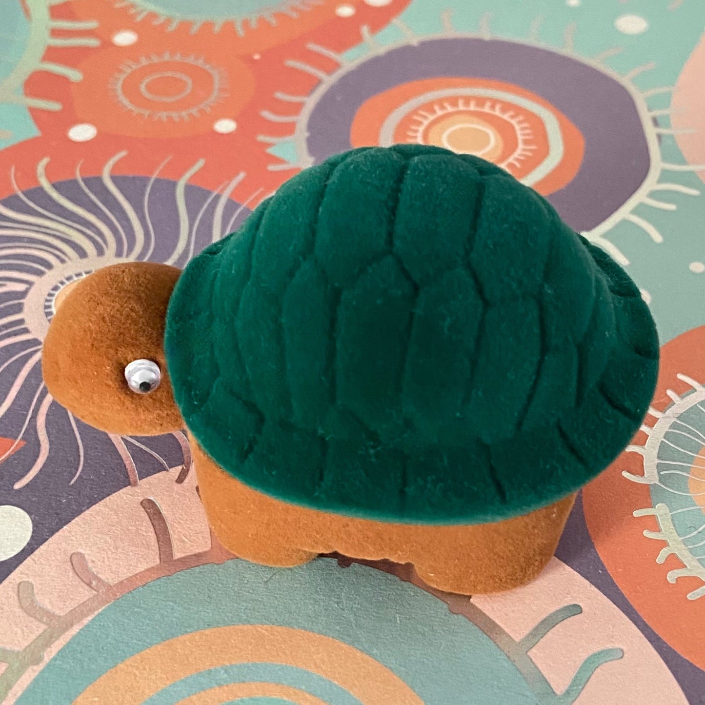 Tortoise 9ct yellow gold Delicate Studs in a Tortoise Box