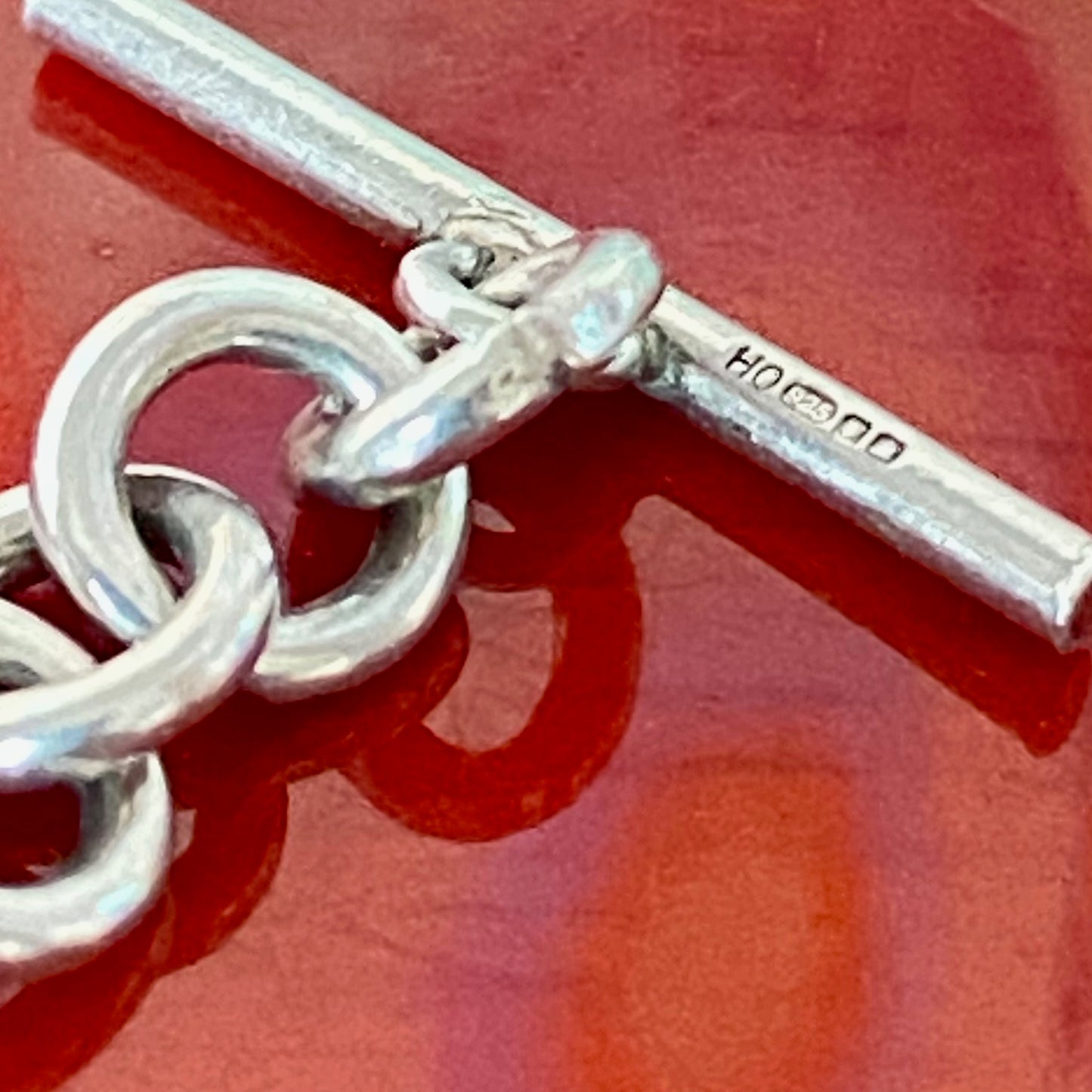 Sure T bar Hot Diamonds Necklace with a Solid Sterling Silver Heart with a Diamond. 26g. 40cm in Length