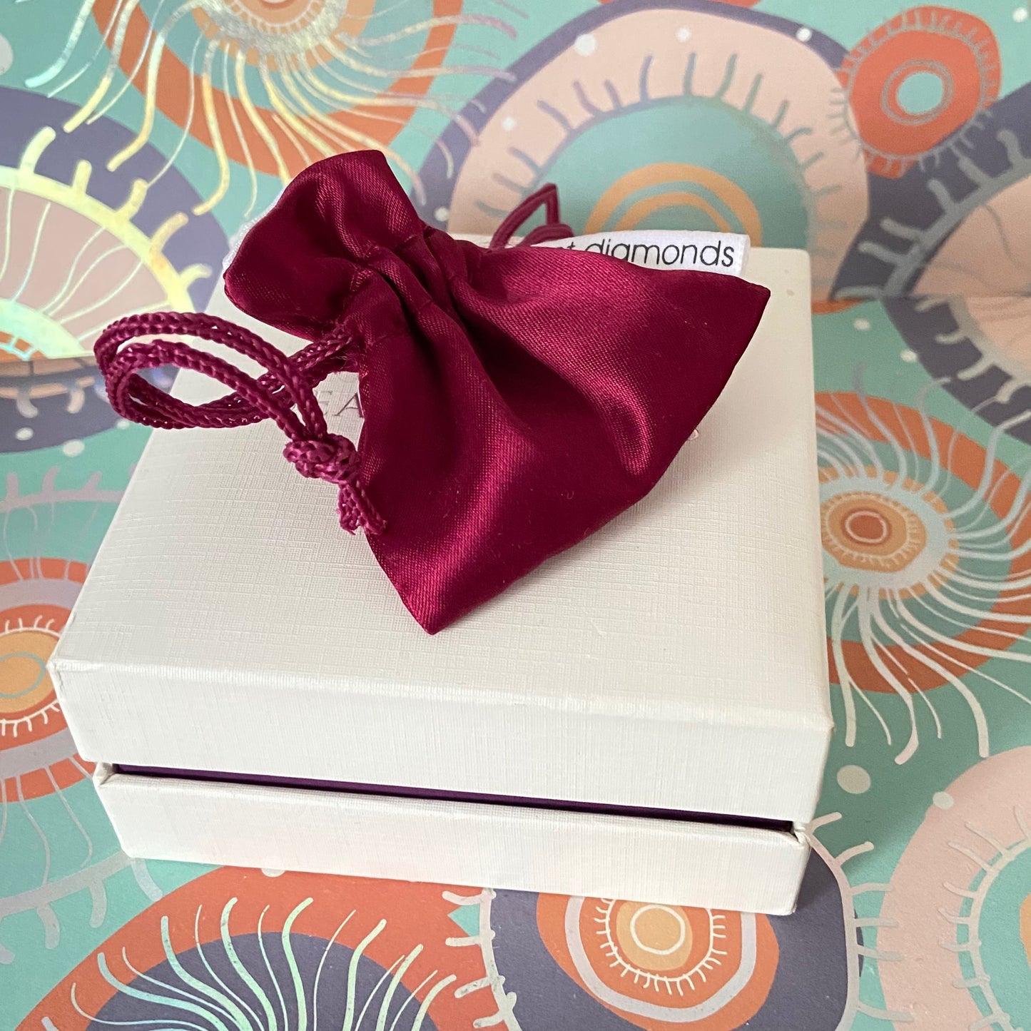 Amazing Preloved Sure T bar Hot Diamonds Bracelet with a Solid Sterling Silver Heart with a Diamond. 15g. 18cm in Length