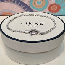 Load image into Gallery viewer, Delicate Sterling Silver Links of London Belcher Chain Bracelet with Senorita Clasp
