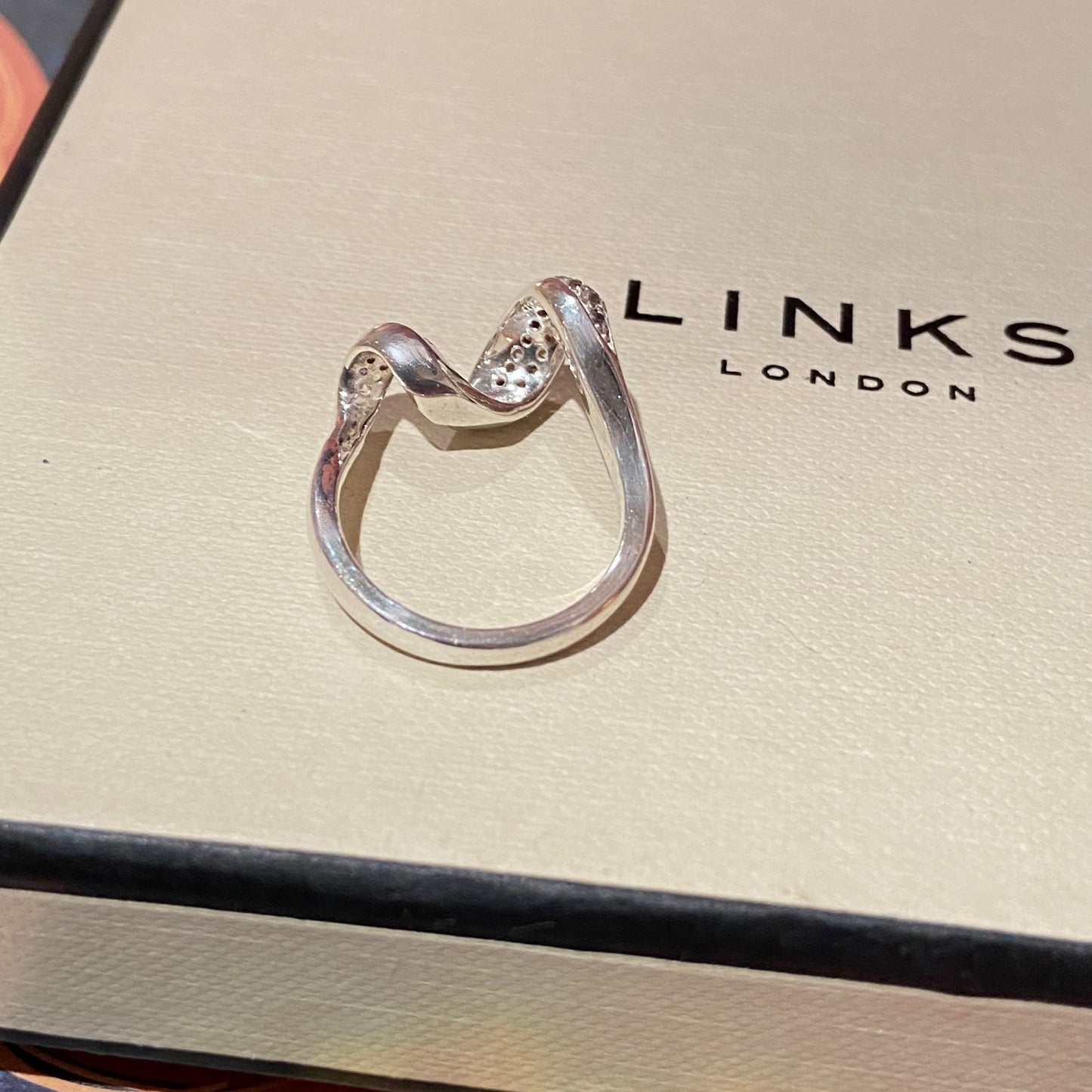 Links of London Silver Entwine white Sapphire Pave Ring
