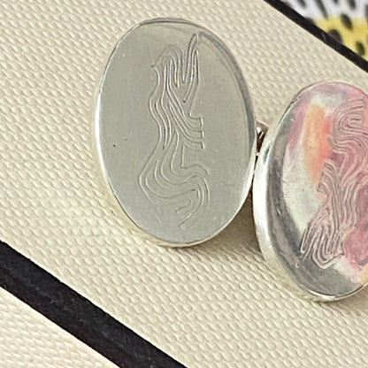 Authentic Sterling Silver Classic Links of London Cufflinks engraved with a line drawing of a Leopard.  21g of solid Silver
