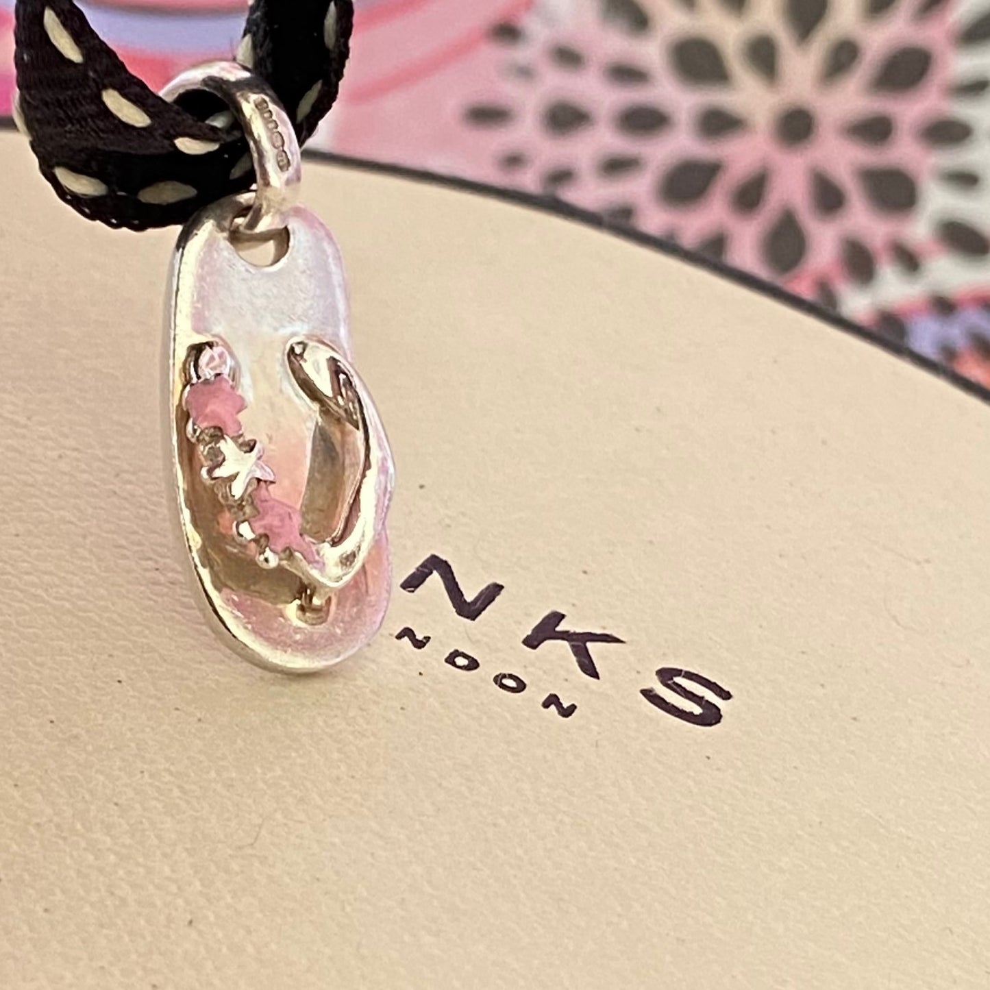 Links of London Flip Flop  Charm