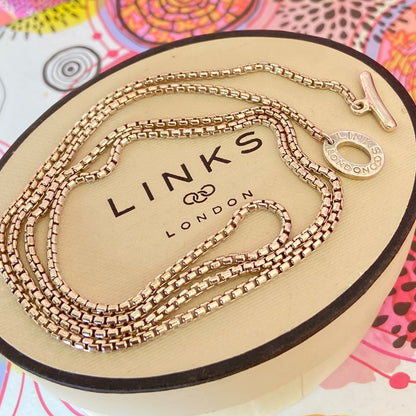 Links of London Smooth rounded Necklace with bar Clasp