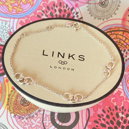 Links of London Signature  3 Station delicate Bracelet