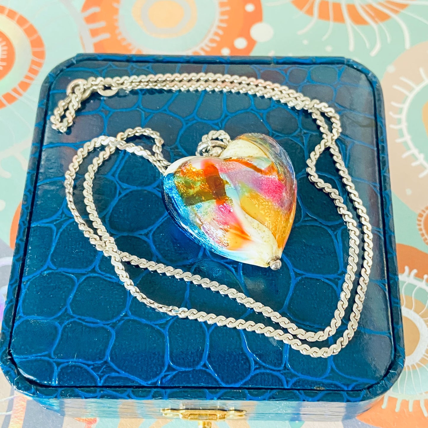 Sterling Silver Serpentine chain with a Large Murano Glass Heart
