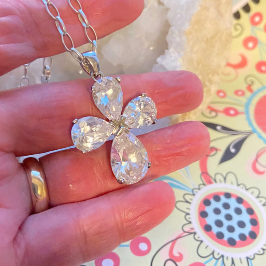 Sterling Silver Belcher chain with a Large Clear Flower Crystal Cross