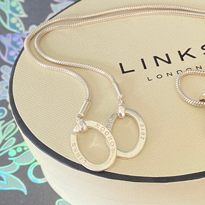 Links of London Snake chain with an Amber style pendent