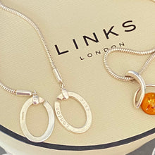 Load image into Gallery viewer, Authentic Links of London Sterling Silver Snake chain with an Amber style pendent
