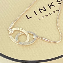 Load image into Gallery viewer, Authentic Links of London Sterling Silver Snake chain with an Amber style pendent
