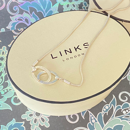 Links of London Snake chain with an Amber style pendent