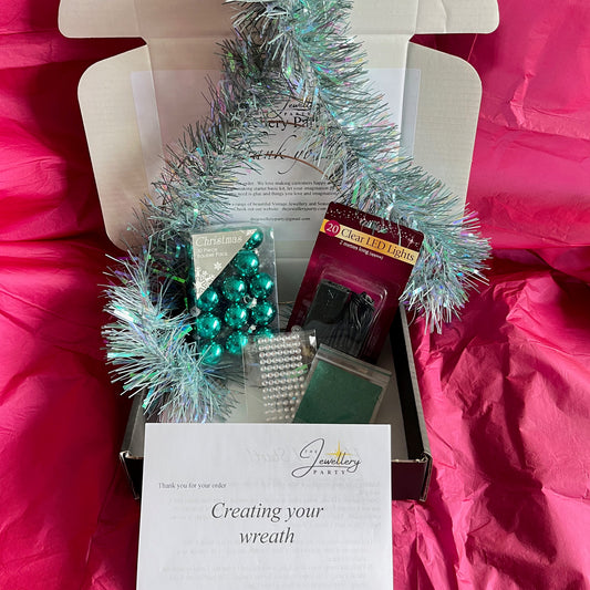 Wreath Making Kit 1