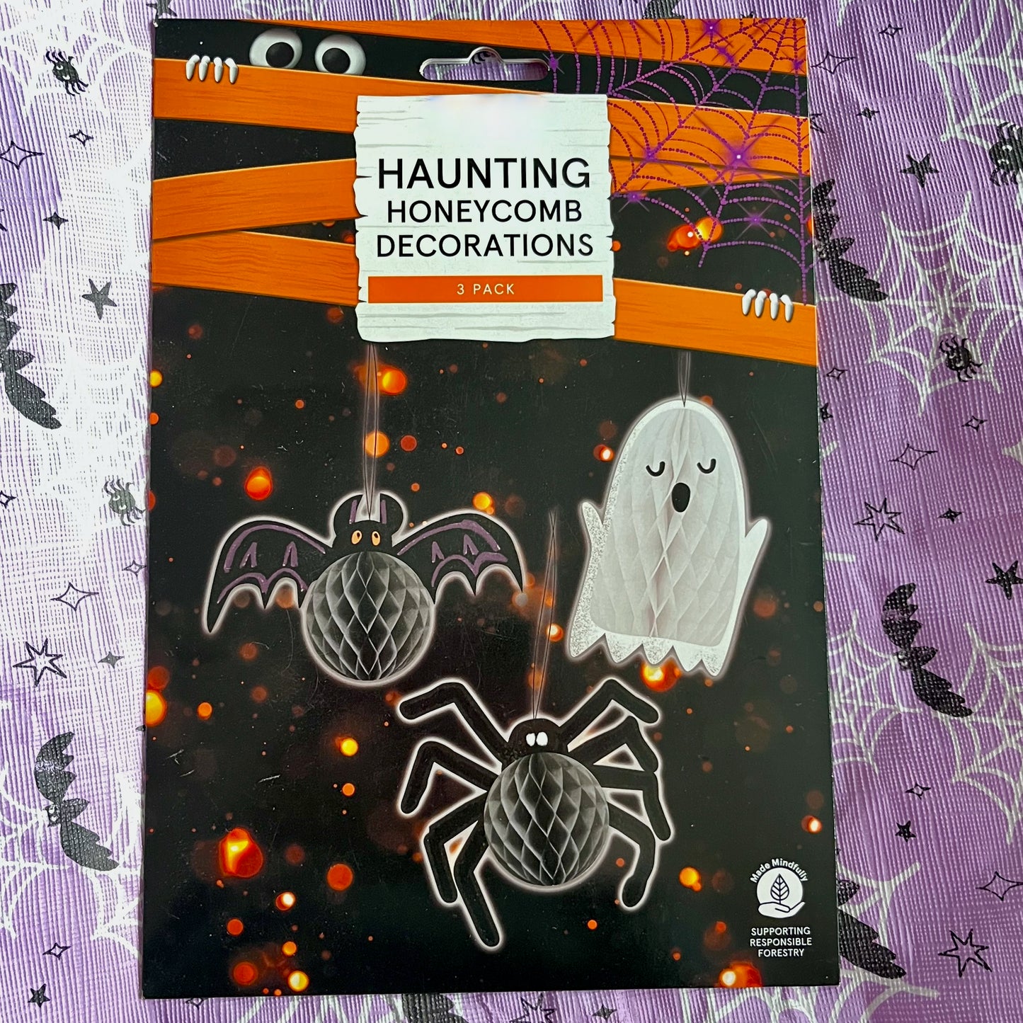 Haunting Honey comb Decorations 3 pack