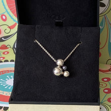 Load image into Gallery viewer, Sterling Silver Authentic  Links of London Effervescence Pearl Pendent Necklace
