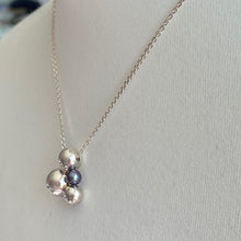 Load image into Gallery viewer, Sterling Silver Authentic  Links of London Effervescence Pearl Pendent Necklace
