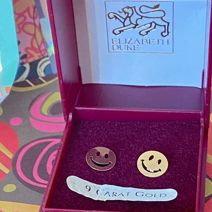 Smiley Face 9ct yellow gold Delicate Studs Earrings