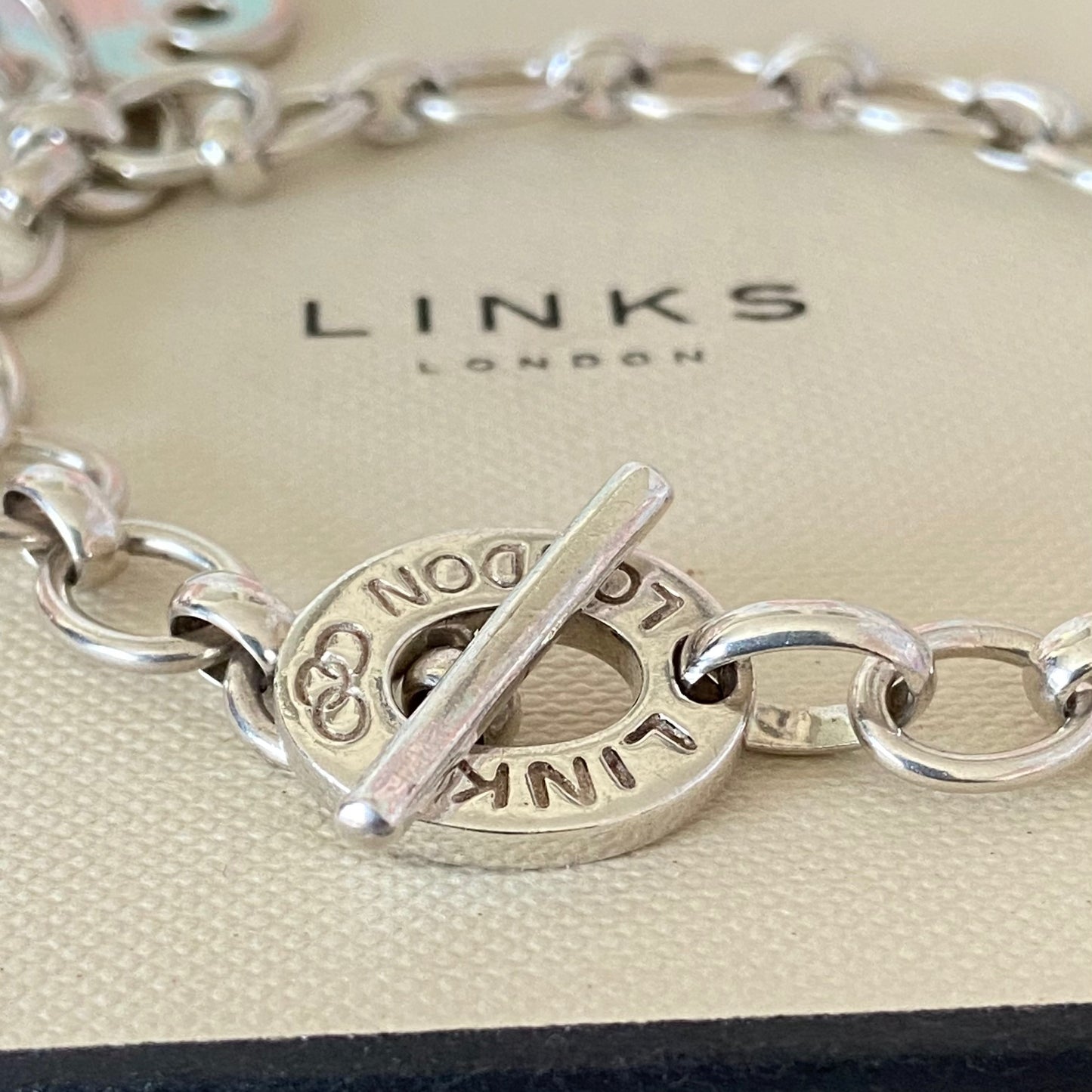 Links of London T-Bar Signature Bracelet with the Artist Pallet and Brush Charm.