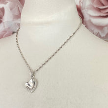 Load image into Gallery viewer, Links of London Sterling Silver Belcher Necklace with Senorita clasp with a Love Heart Pendent
