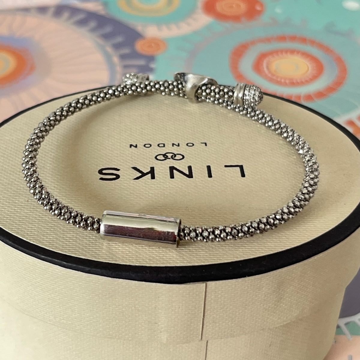 Links of London Rare Sterling Silver Star Dust Round Bracelet with a magnetic clasp