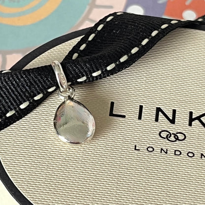 Links of London Sterling Silver Hope Egg Charm.