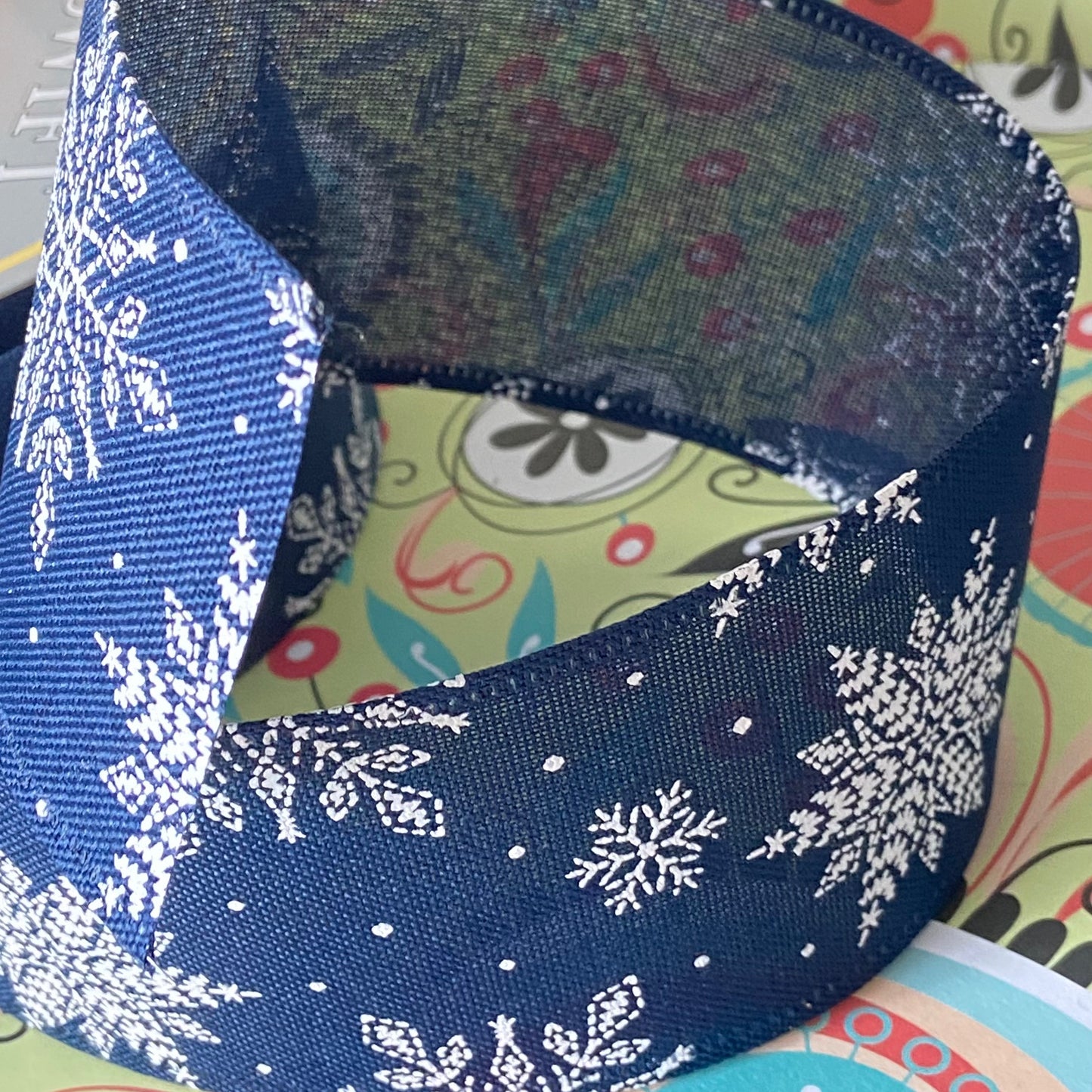 2.5" x 10 Yard Snowflake Design Ribbon midnight Blue colour